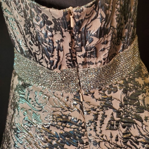 Ellie Wilde Formal Gown - Picture 9 of 11